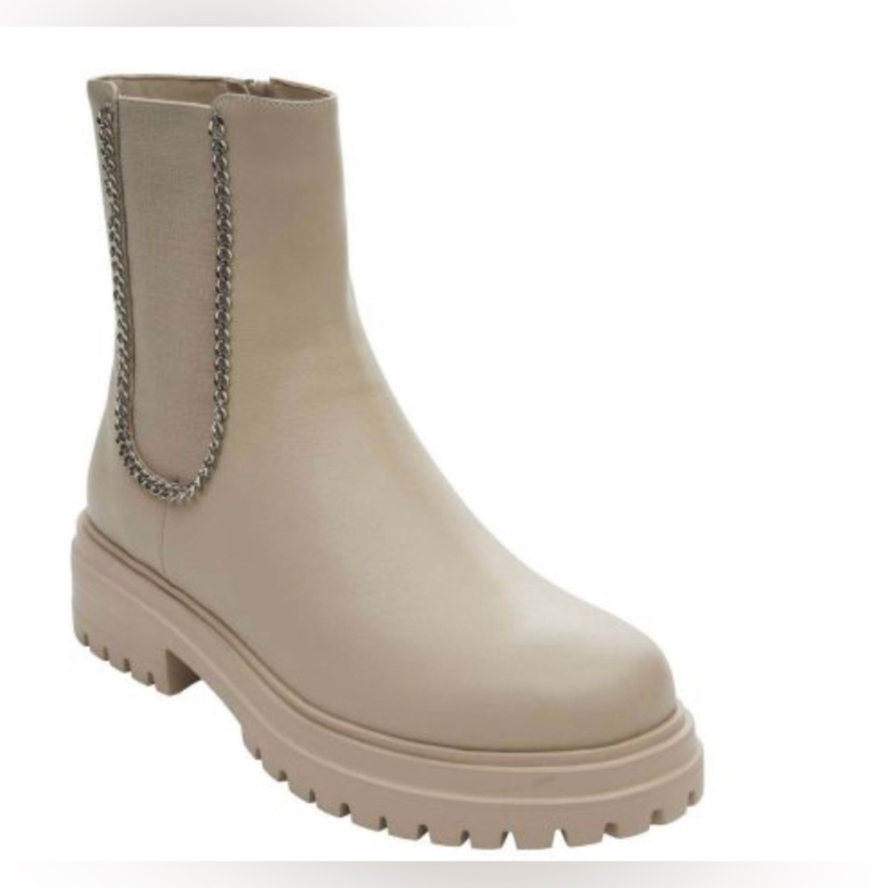 Vaneli Zetta Nappa Boot 👢